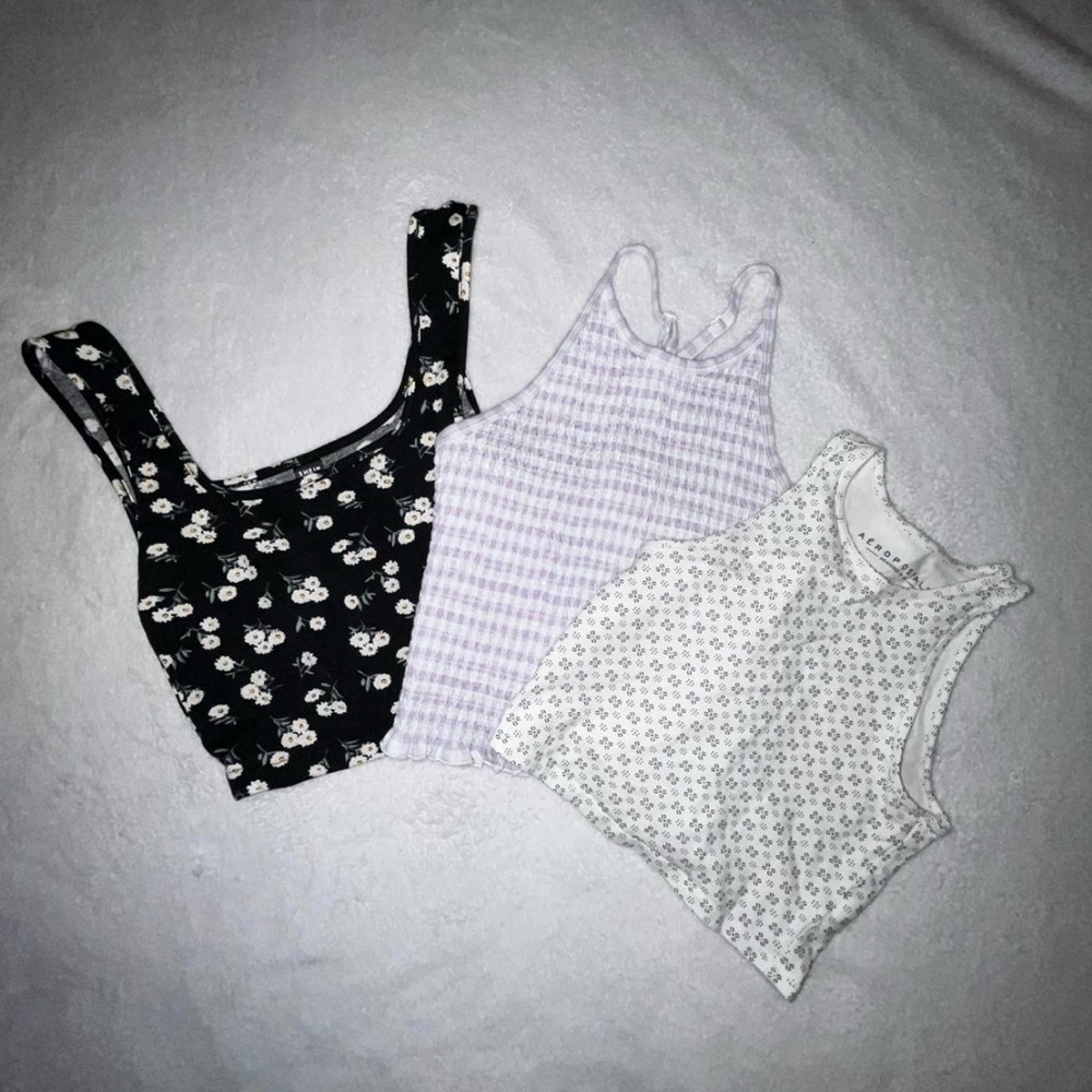 3 crop top tank tops bundle set - Picture 1 of 1